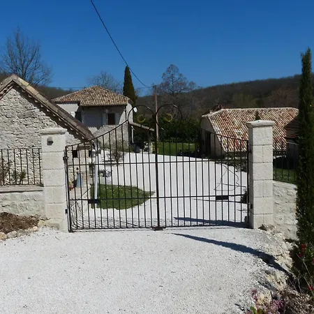 La Ferme Des Paons By Interhome *