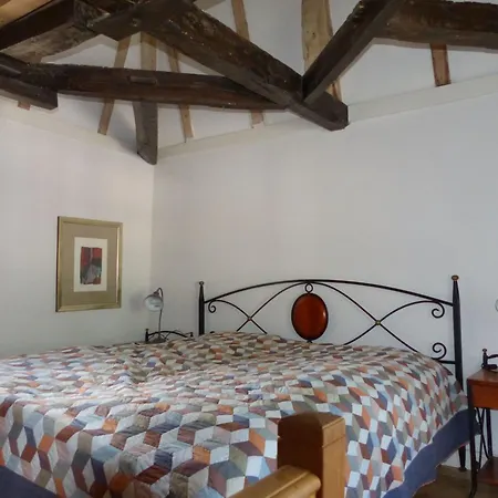La Ferme Des Paons By Interhome Feriehus Montagudet