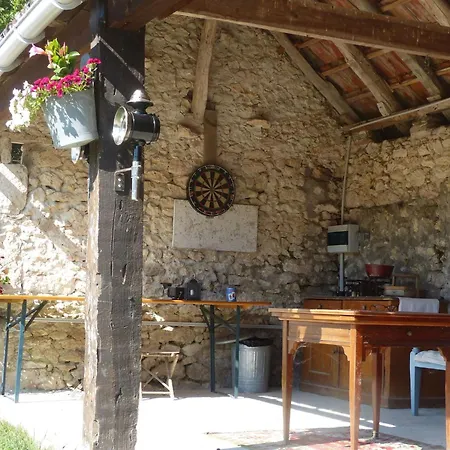 La Ferme Des Paons By Interhome *