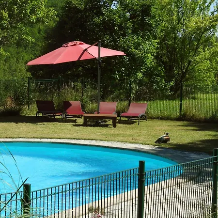 Hébergement de vacances La Ferme Des Paons By Interhome *