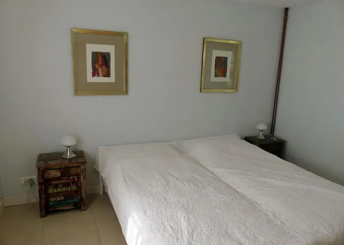 بيت للعطل La Ferme Des Paons By Interhome