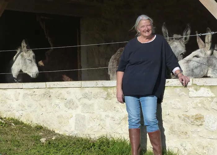 بيت للعطل La Ferme Des Paons By Interhome